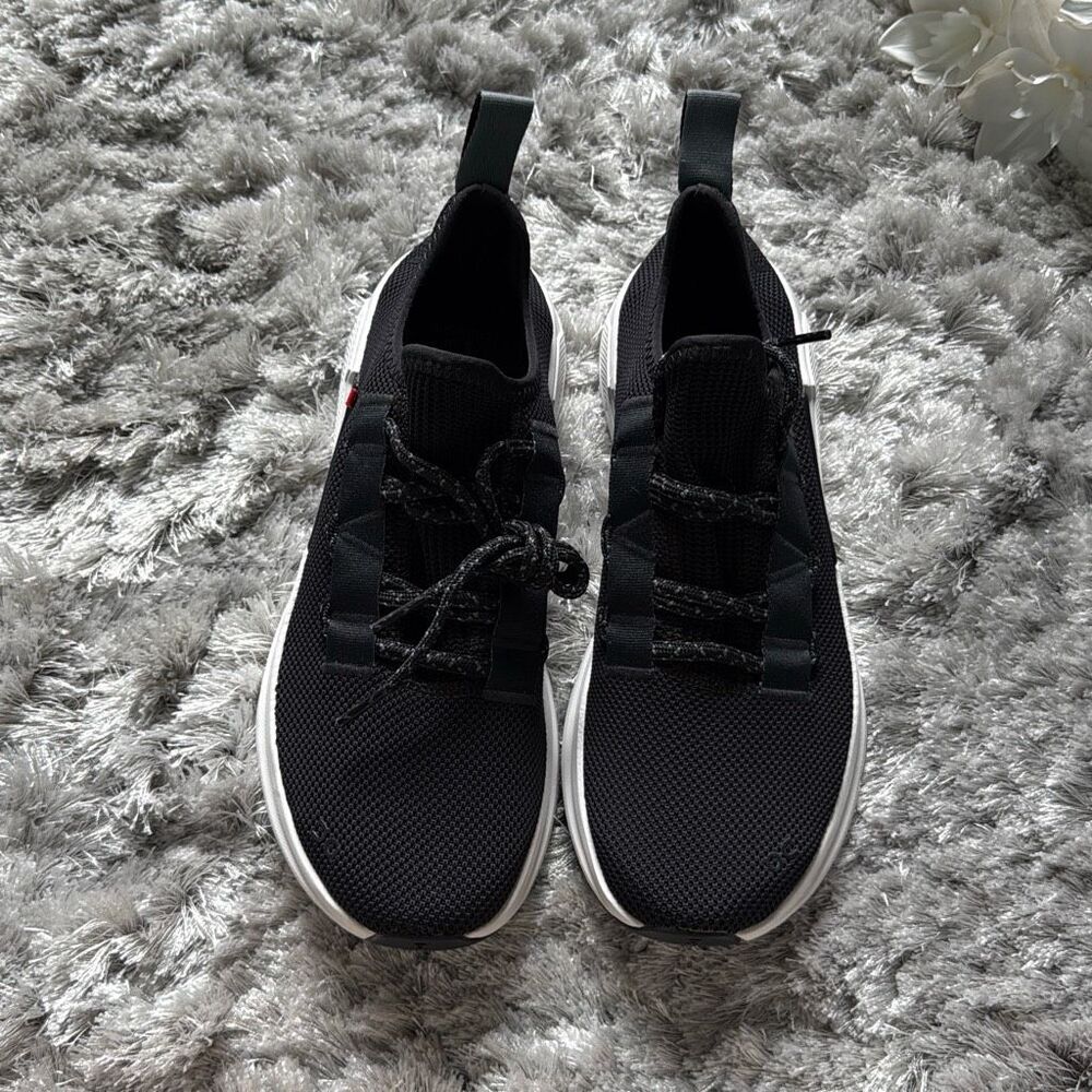 On Cloudeasy Women's in Black/ Rock Size 8 - Picture 3 of 10